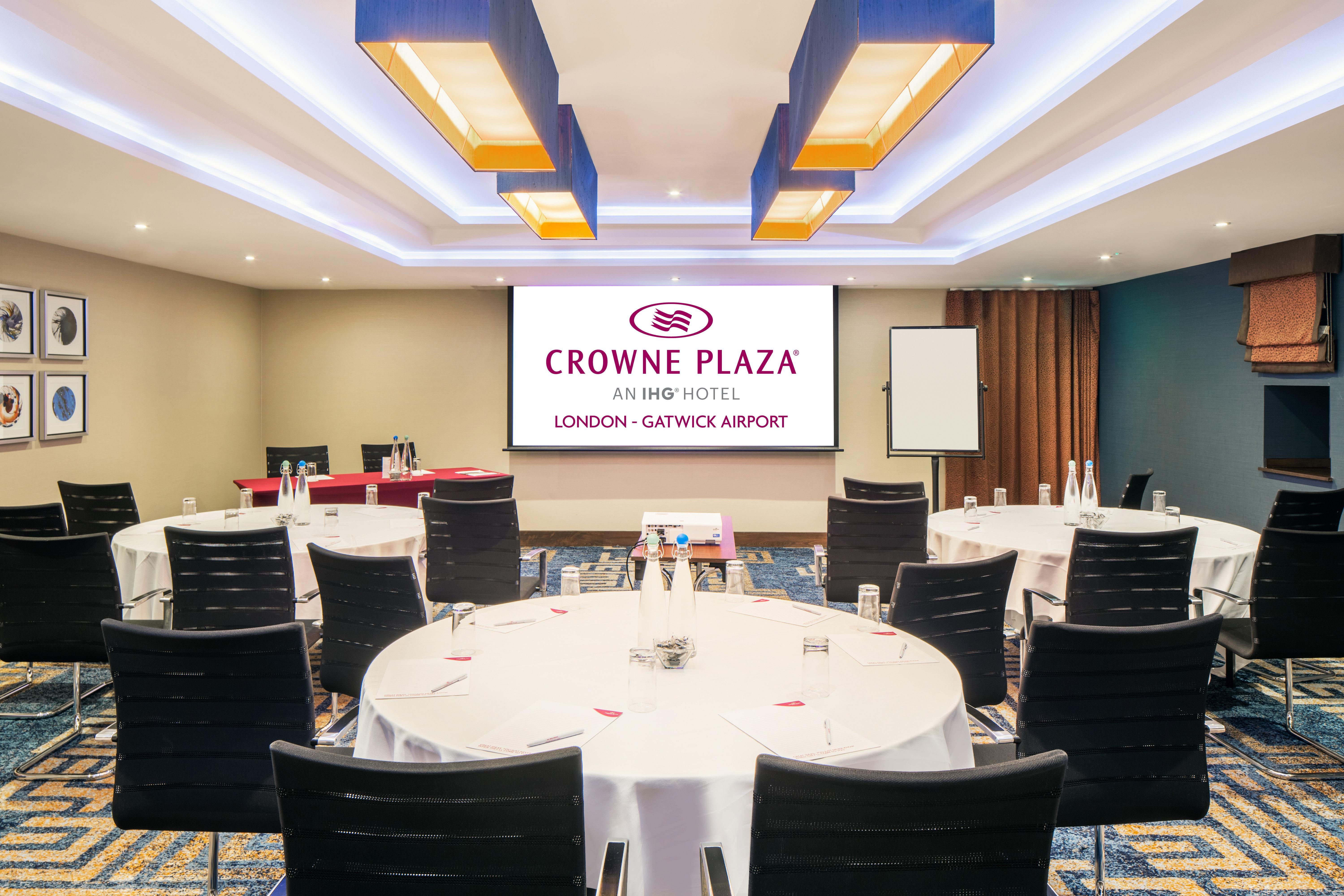 Crowne Plaza London - Gatwick Airport By Ihg Hotell Crawley  Exteriör bild
