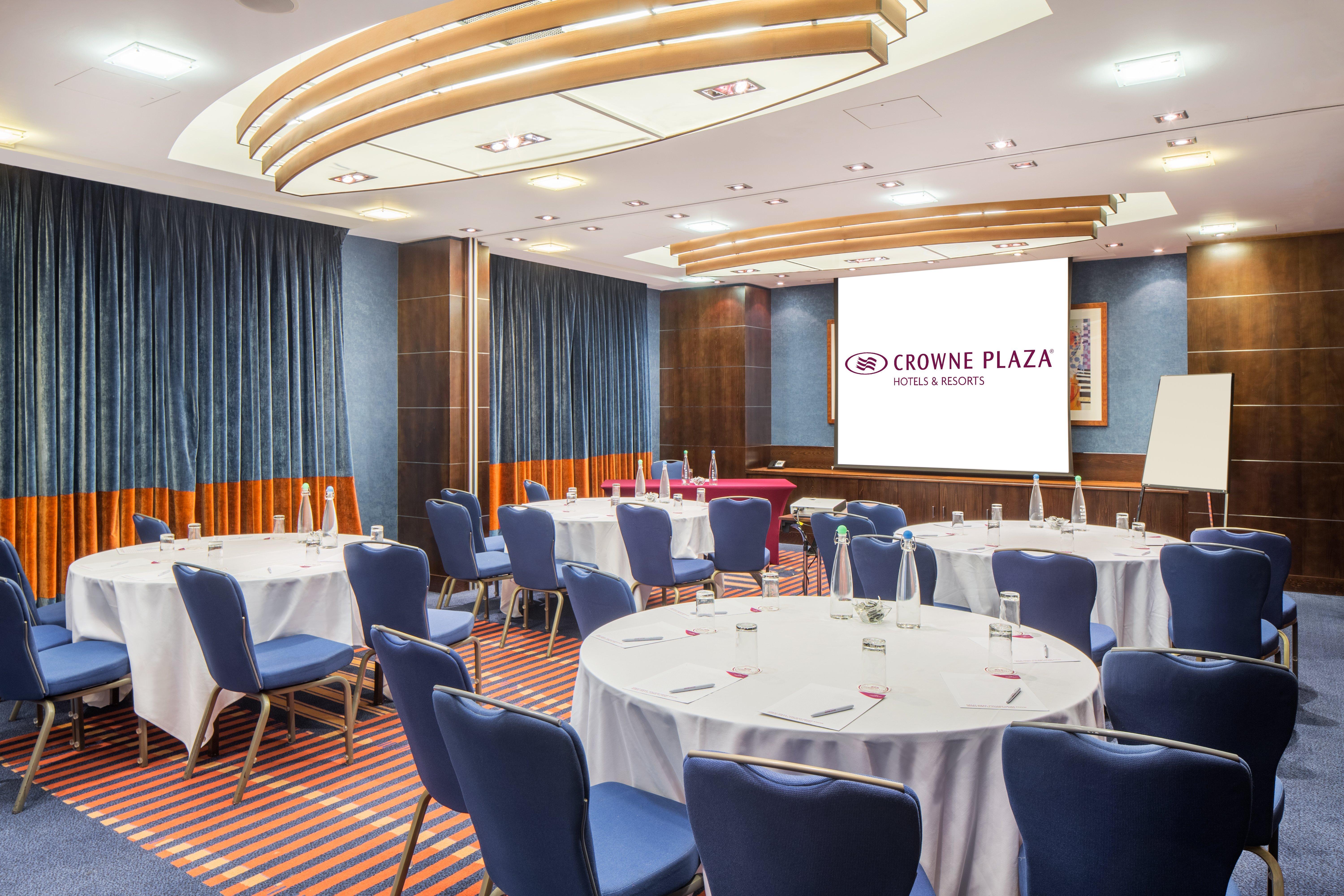 Crowne Plaza London - Gatwick Airport By Ihg Hotell Crawley  Exteriör bild