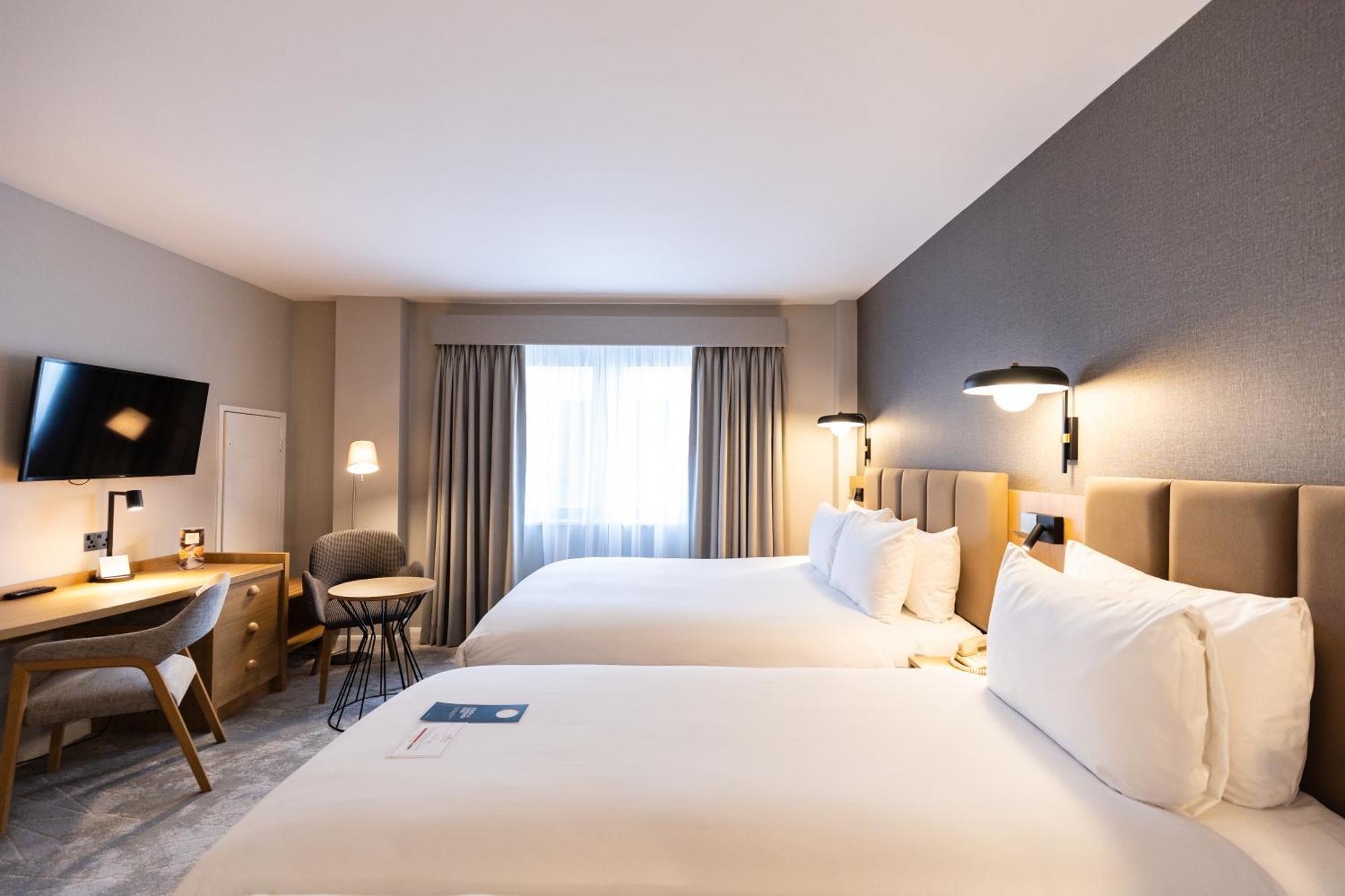 Crowne Plaza London - Gatwick Airport By Ihg Hotell Crawley  Exteriör bild